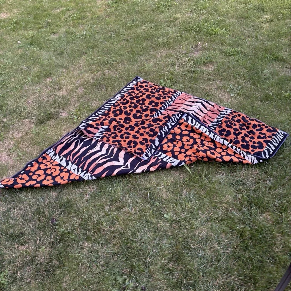 vtg exta large beach towel animal print new 60